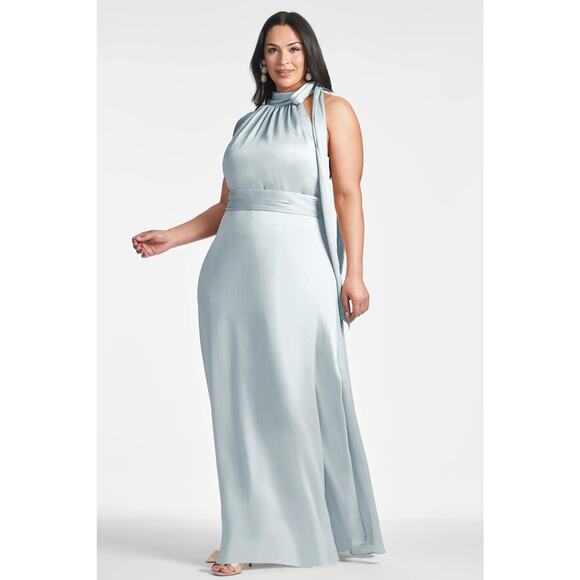Sachin & Babi Ice Blue Kayla Dress, Formal Maxi Halter, $285 retail, size 14 - Picture 2 of 9